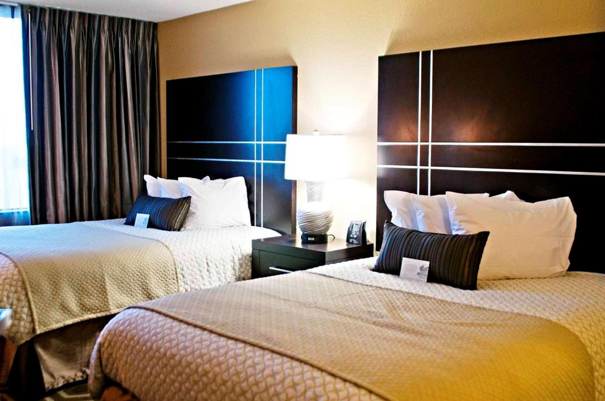 Embassy Suites By Hilton St Louis Airport Bridgeton Eksteriør bilde