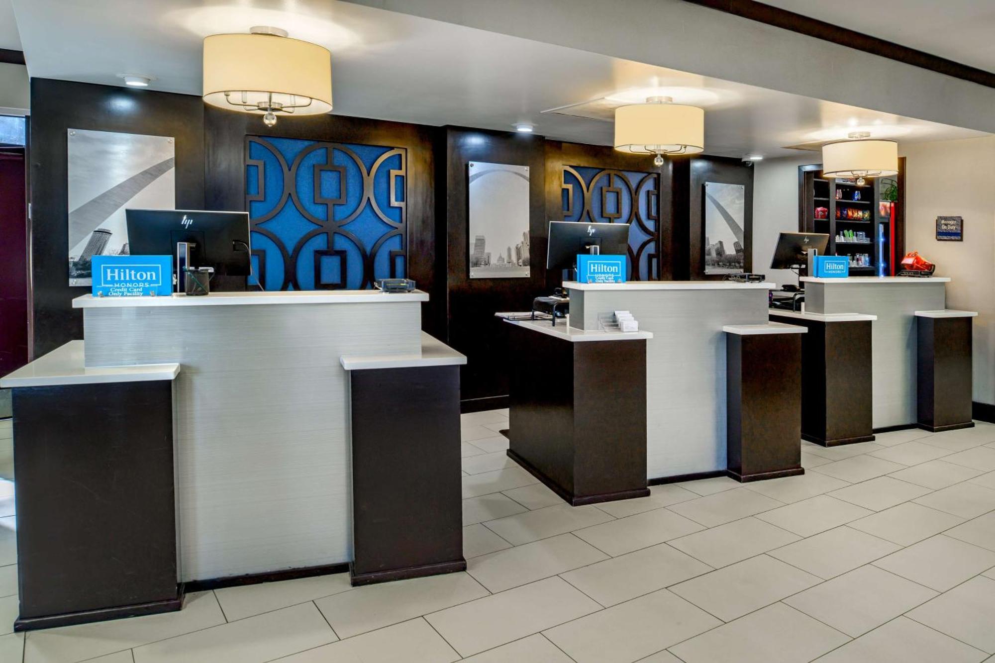 Embassy Suites By Hilton St Louis Airport Bridgeton Eksteriør bilde